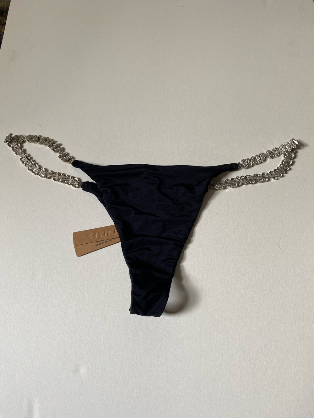 SKIMS Jelly Sheer Crystal Logo Side Thong - Onyx M/XL Rhinestone Straps - NWT - Picture 9 of 12